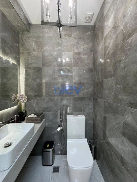 Satış 4 otaqlı Yeni Tikili bina evi  146m², Bakı