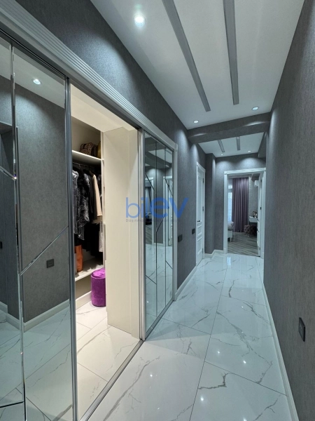 Satış 4 otaqlı Yeni Tikili bina evi  146m², Bakı
