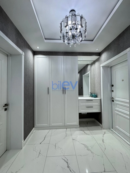 Satış 4 otaqlı Yeni Tikili bina evi  146m², Bakı