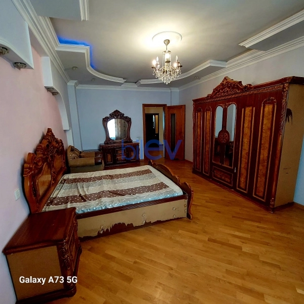 Aylıq Kirayə 2 otaqlı Yeni Tikili bina evi  101m², Bakı