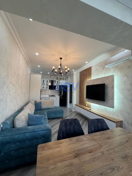 Aylıq Kirayə 3 otaqlı Yeni Tikili bina evi  80m², Bakı