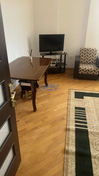 Aylıq Kirayə 2 otaqlı Yeni Tikili bina evi  70m², Bakı