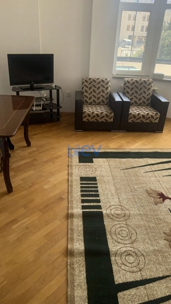 Aylıq Kirayə 2 otaqlı Yeni Tikili bina evi  70m², Bakı