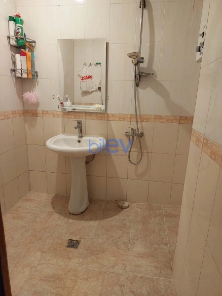 Aylıq Kirayə 3 otaqlı Köhnə Tikili bina evi  60m², Bakı