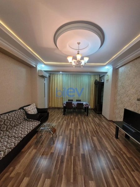 Aylıq Kirayə 2 otaqlı Yeni Tikili bina evi  75m², Bakı