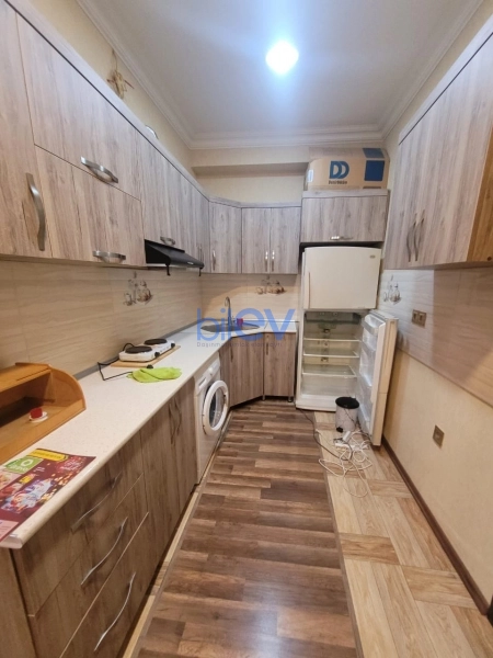 Aylıq Kirayə 2 otaqlı Yeni Tikili bina evi  75m², Bakı