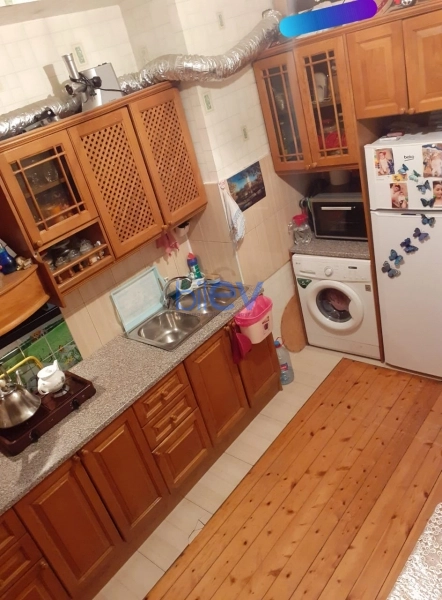 Aylıq Kirayə 1 otaqlı Yeni Tikili bina evi  48m², Bakı