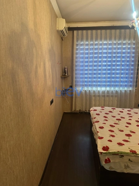 Aylıq Kirayə 2 otaqlı Köhnə Tikili bina evi  60m², Bakı