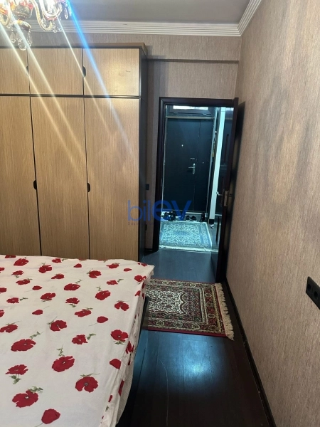 Aylıq Kirayə 2 otaqlı Köhnə Tikili bina evi  60m², Bakı