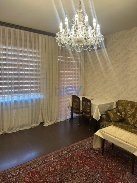 Aylıq Kirayə 2 otaqlı Köhnə Tikili bina evi  60m², Bakı