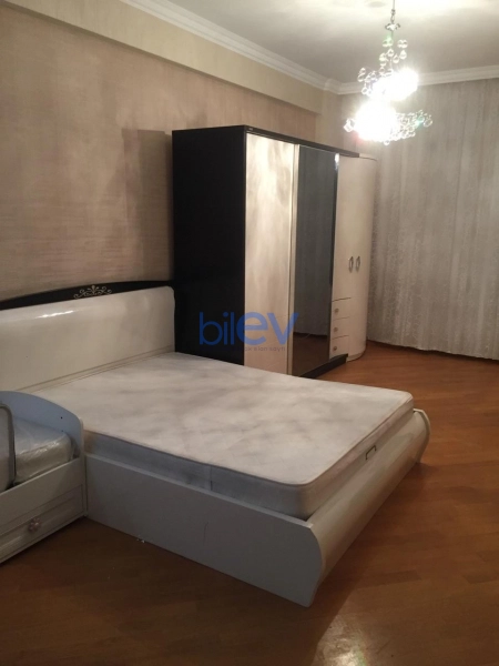 Aylıq Kirayə 2 otaqlı Yeni Tikili bina evi  95m², Bakı