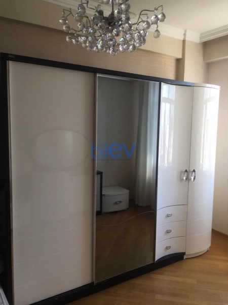 Aylıq Kirayə 2 otaqlı Yeni Tikili bina evi  95m², Bakı