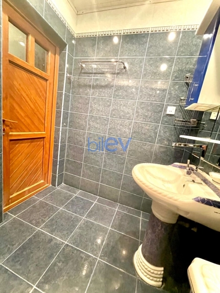 Aylıq Kirayə 2 otaqlı Yeni Tikili bina evi  66m², Bakı