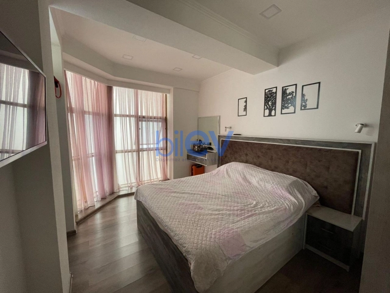 Aylıq Kirayə 3 otaqlı Yeni Tikili bina evi  88m², Bakı