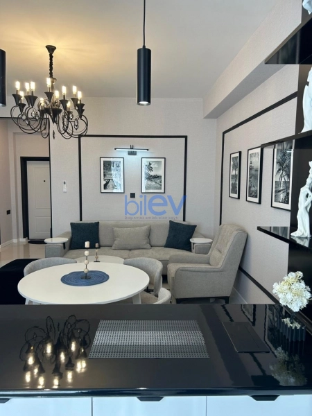 Satış 2 otaqlı Yeni Tikili bina evi  72m², Bakı