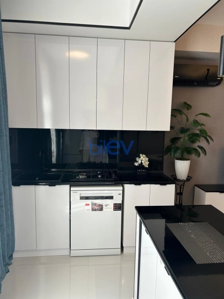 Satış 2 otaqlı Yeni Tikili bina evi  72m², Bakı