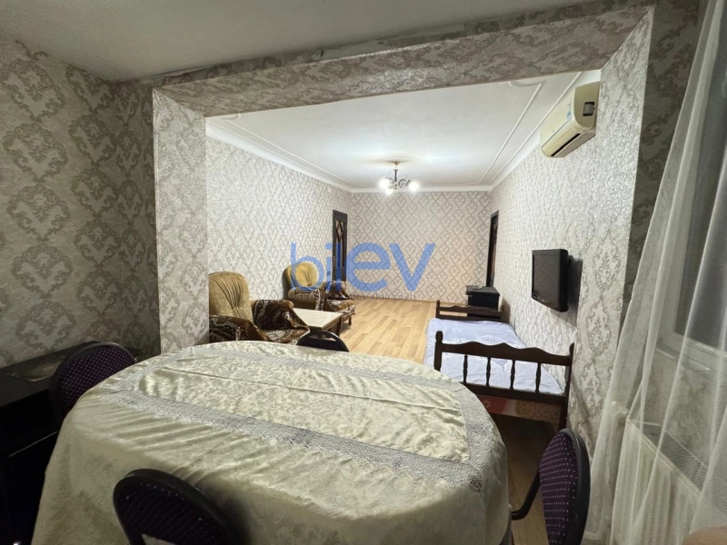 Aylıq Kirayə 2 otaqlı Köhnə Tikili bina evi  57m², Bakı