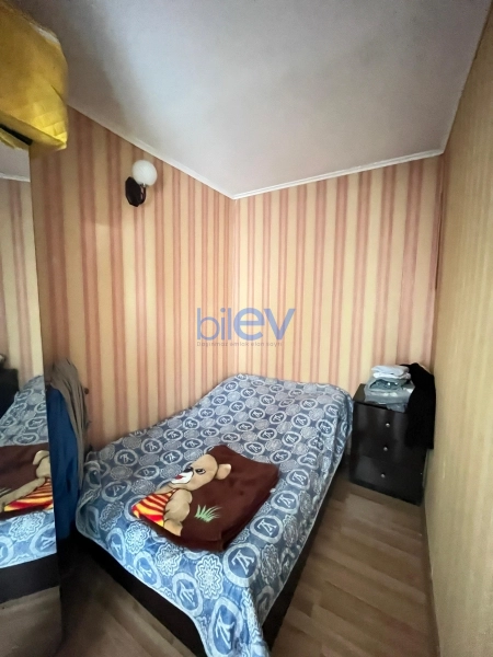 Satış 2 otaqlı Köhnə Tikili bina evi  45m², Bakı