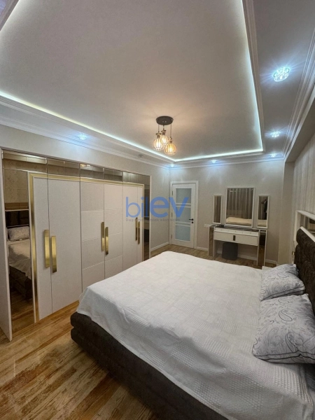 Aylıq Kirayə 2 otaqlı Yeni Tikili bina evi  94m², Bakı