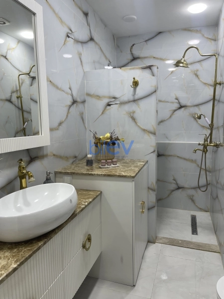 Satış 2 otaqlı Yeni Tikili bina evi  110m², Bakı