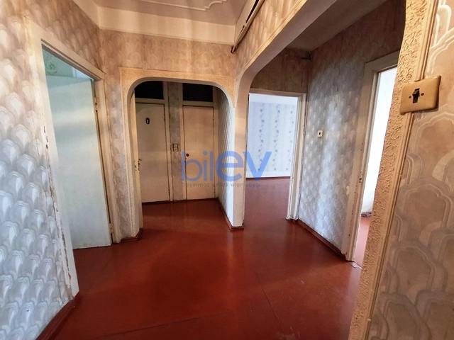 Satış 3 otaqlı Köhnə Tikili bina evi  80m², Bakı