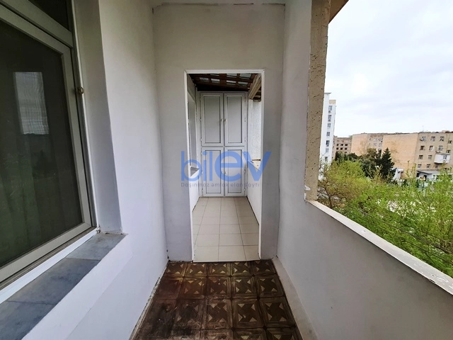 Satış 3 otaqlı Köhnə Tikili bina evi  80m², Bakı