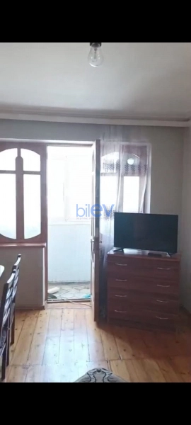 Satış 2 otaqlı Köhnə Tikili bina evi  48m², Gəncə