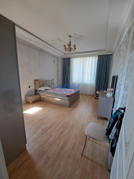 Satış 4 otaqlı Yeni Tikili bina evi  138m², Bakı