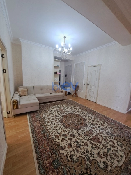 Satış 4 otaqlı Yeni Tikili bina evi  138m², Bakı