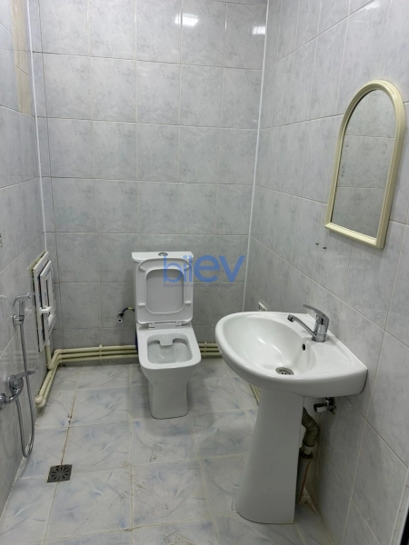 Aylıq Kirayə 2 otaqlı Yeni Tikili bina evi  86m², Bakı