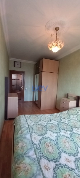 Satış 3 otaqlı Köhnə Tikili bina evi  43m², Bakı