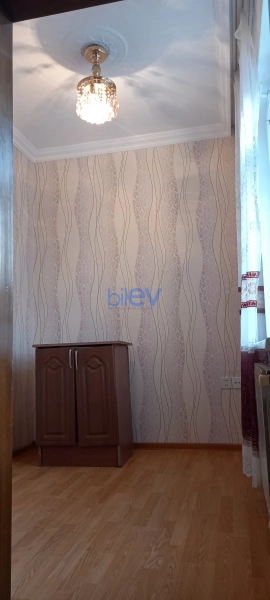 Satış 3 otaqlı Köhnə Tikili bina evi  43m², Bakı
