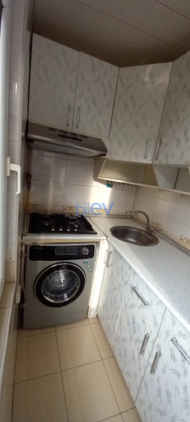 Satış 3 otaqlı Köhnə Tikili bina evi  43m², Bakı