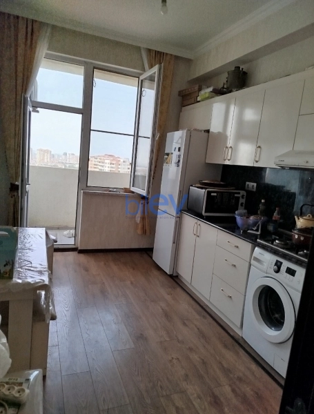 Satış 3 otaqlı Yeni Tikili bina evi  90m², Sumqayıt