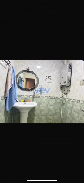 Aylıq Kirayə 2 otaqlı Köhnə Tikili bina evi  48m², Bakı