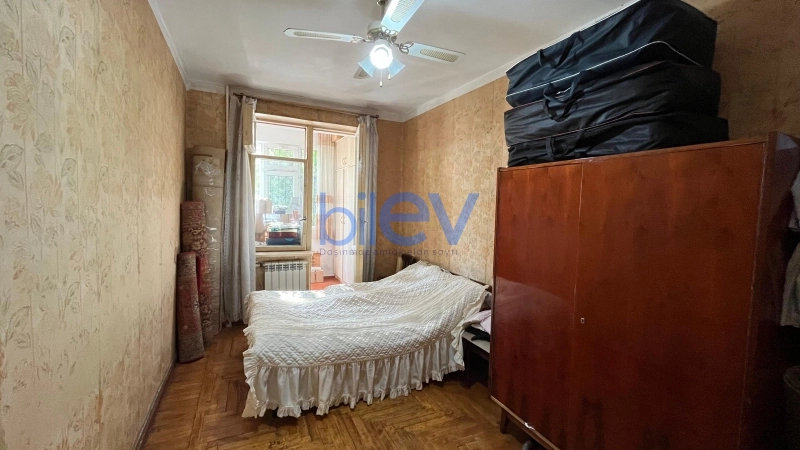 Satış 3 otaqlı Köhnə Tikili bina evi  88m², Bakı