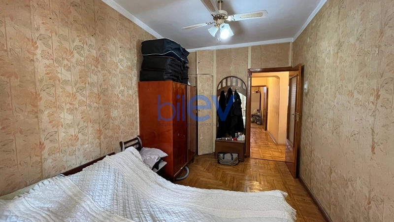 Satış 3 otaqlı Köhnə Tikili bina evi  88m², Bakı