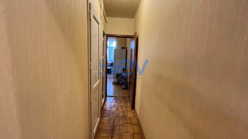 Satış 3 otaqlı Köhnə Tikili bina evi  88m², Bakı