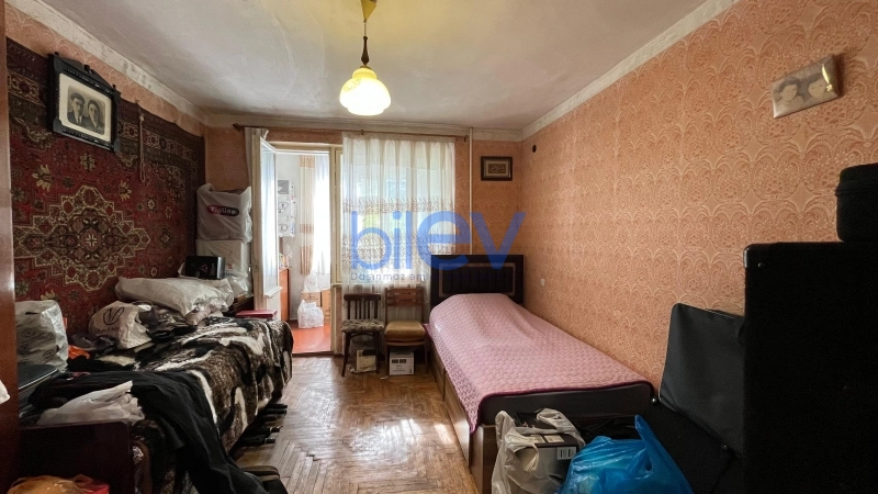 Satış 3 otaqlı Köhnə Tikili bina evi  88m², Bakı