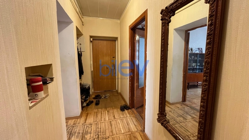 Satış 3 otaqlı Köhnə Tikili bina evi  88m², Bakı