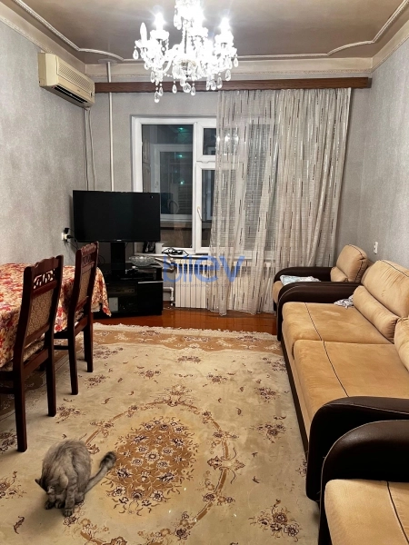 Satış 4 otaqlı Köhnə Tikili bina evi  100m², Bakı