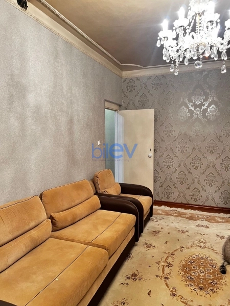 Satış 4 otaqlı Köhnə Tikili bina evi  100m², Bakı