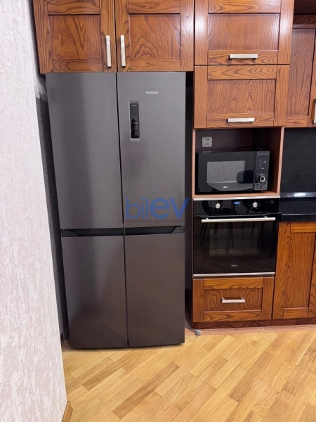 Aylıq Kirayə 3 otaqlı Yeni Tikili bina evi  140m², Bakı