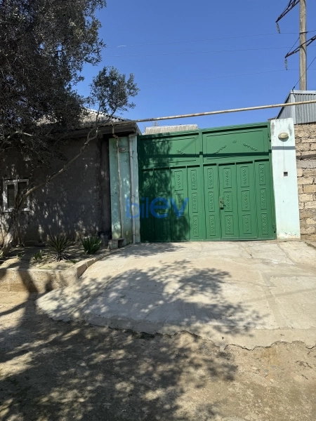 Satış 7 otaqlı Həyət evi  4m², Bakı