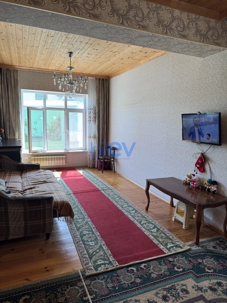 Satış 7 otaqlı Həyət evi  4m², Bakı