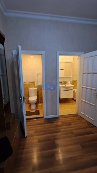 Satış 2 otaqlı Yeni Tikili bina evi  70m², Bakı
