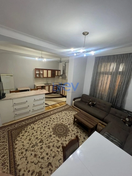 Aylıq Kirayə 3 otaqlı Köhnə Tikili bina evi  60m², Bakı
