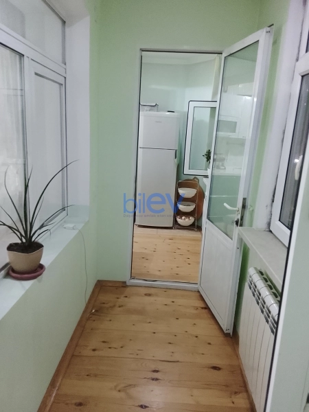 Satış 3 otaqlı Köhnə Tikili bina evi  90m², Bakı