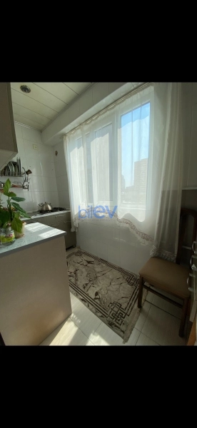 Aylıq Kirayə 2 otaqlı Köhnə Tikili bina evi  40m², Bakı