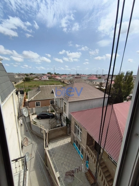 Satış 3 otaqlı Yeni Tikili bina evi  80m², Bakı
